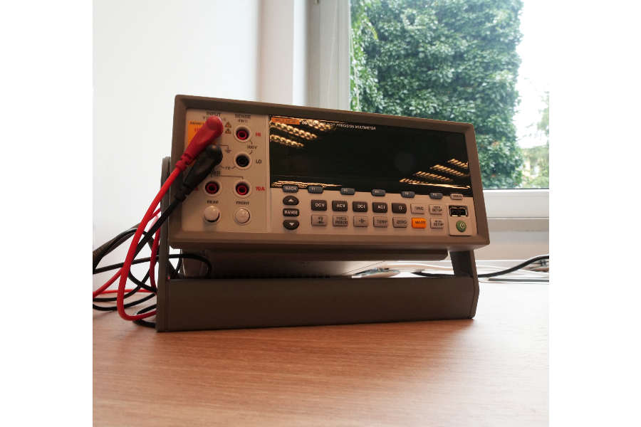 Multimetr stołowy Fluke 8846A